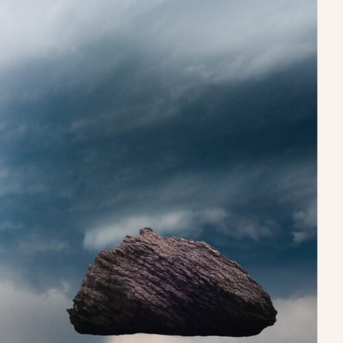 979-13-990438-0-8.jpg DESOLACIÓN